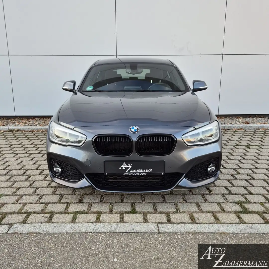 BMW 120 d M Sportpaket Autom. Leder*Navi*LED*18 Zoll Grau - 2