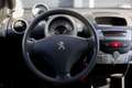 Peugeot 107 1.0 Active AIRCO NETTE AUTO 1STE EIGENAAR LAGE KMS Zwart - thumbnail 11