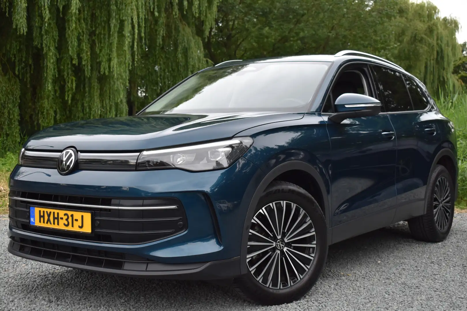 Volkswagen Tiguan 1.5 eTSI DSG LIFE EDITION TREKHAAK | CAMERA | STUU Blauw - 2