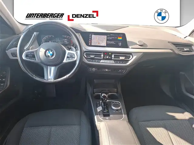 BMW 1 Series view 7