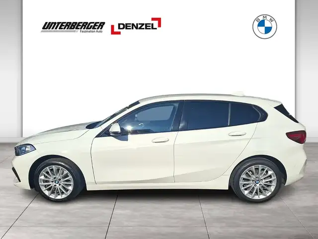 BMW 1 Series view 3