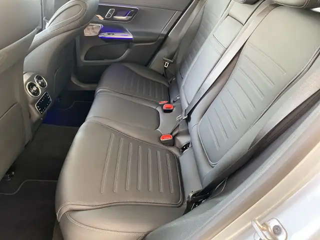 Mercedes-Benz GLC 220 d 4MATIC KeyGo PTS Navi Sitzklima MBUX Ansicht 16