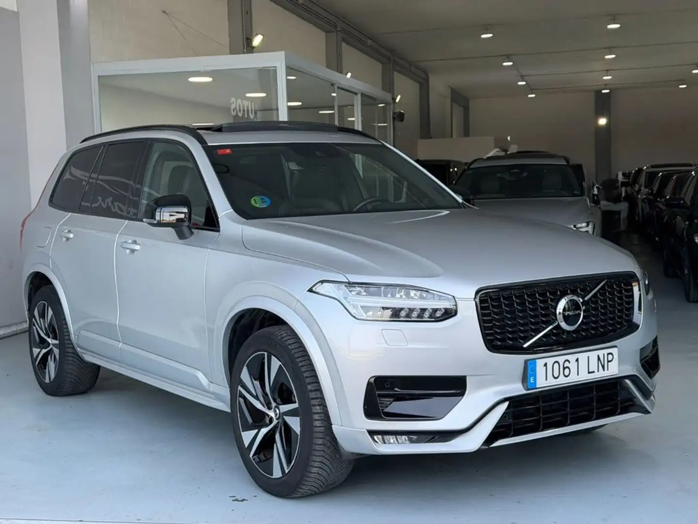 Volvo XC90 2.0 B5 D AWD RDesign Auto Gris - 2