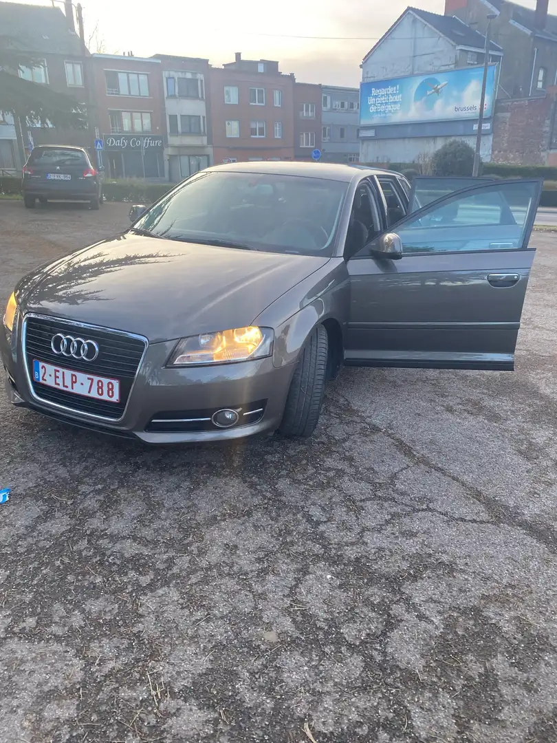 Audi A3 Sportback 1.6 TDi Ambition Start/Stop DPF - 1