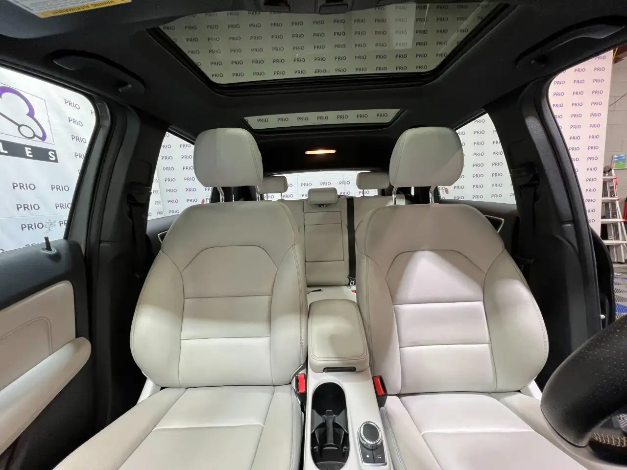 Mercedes-Benz B-Class снимка Mercedes-Benz B-Class
