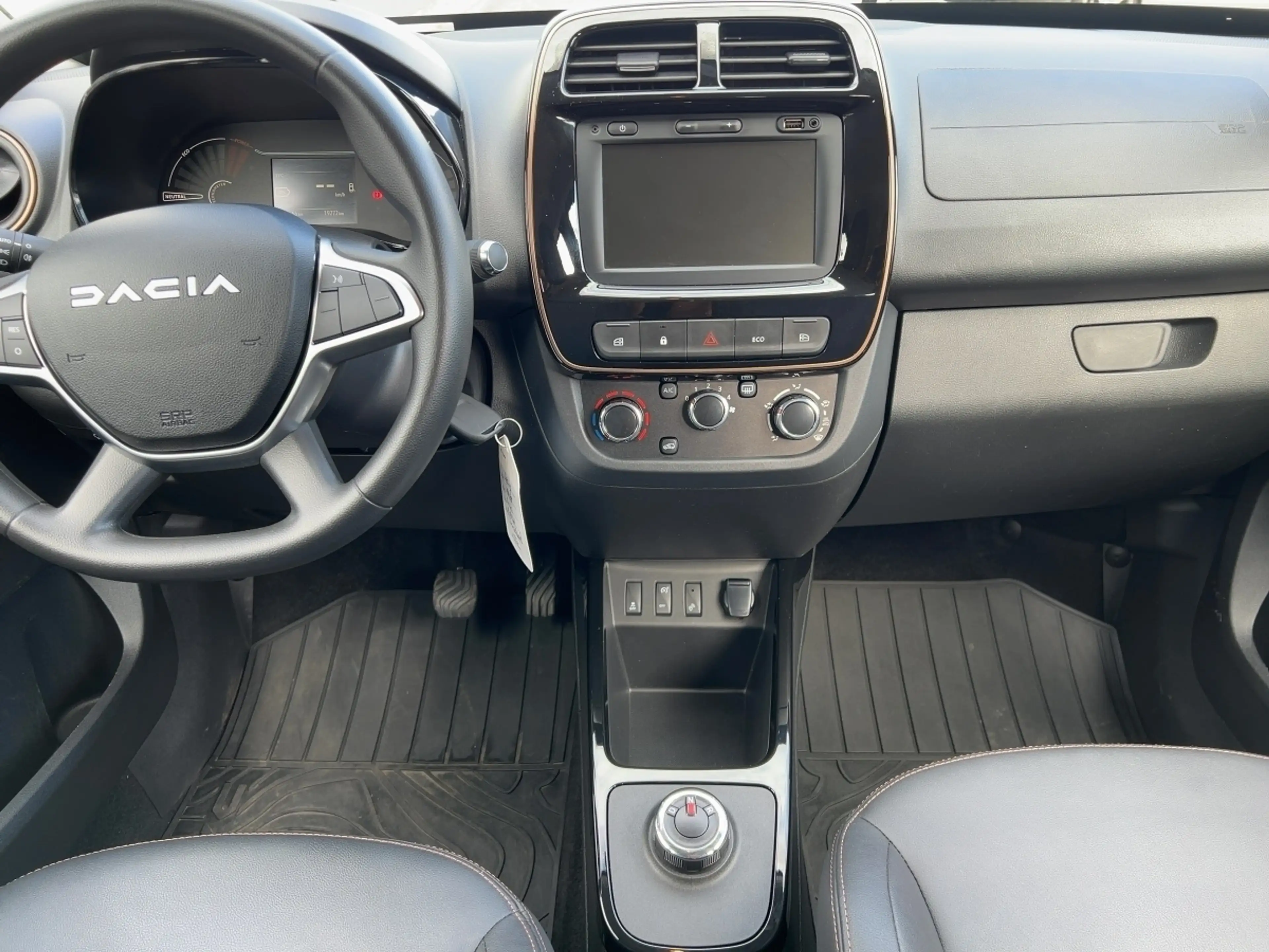 Dacia Spring ELECTRIC EXTREME 27kWh RÜCKFAHRKAMERA — photo 12