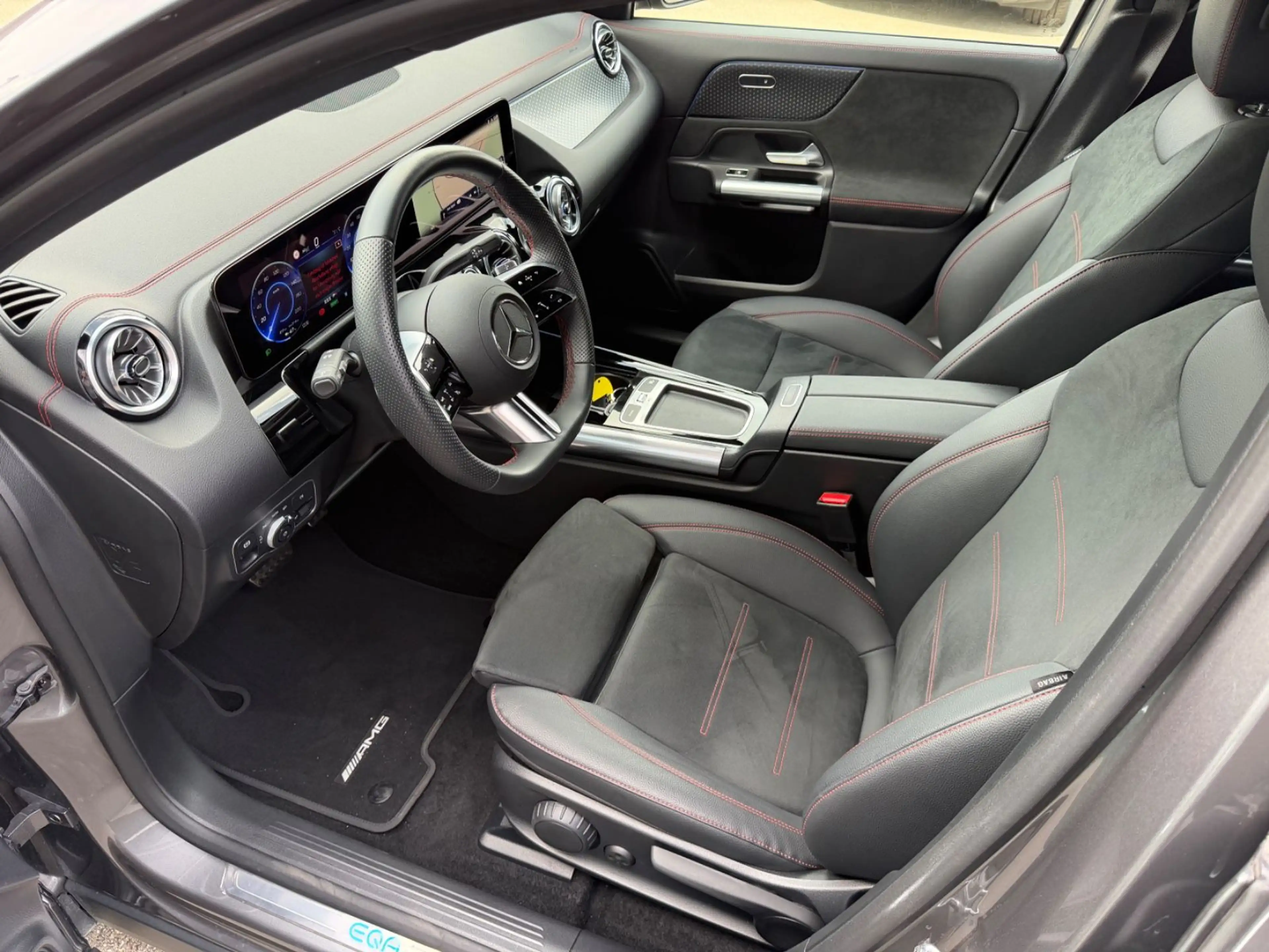 Mercedes-Benz EQA 250+   AMG Leder Navi Kamera LED — photo 14