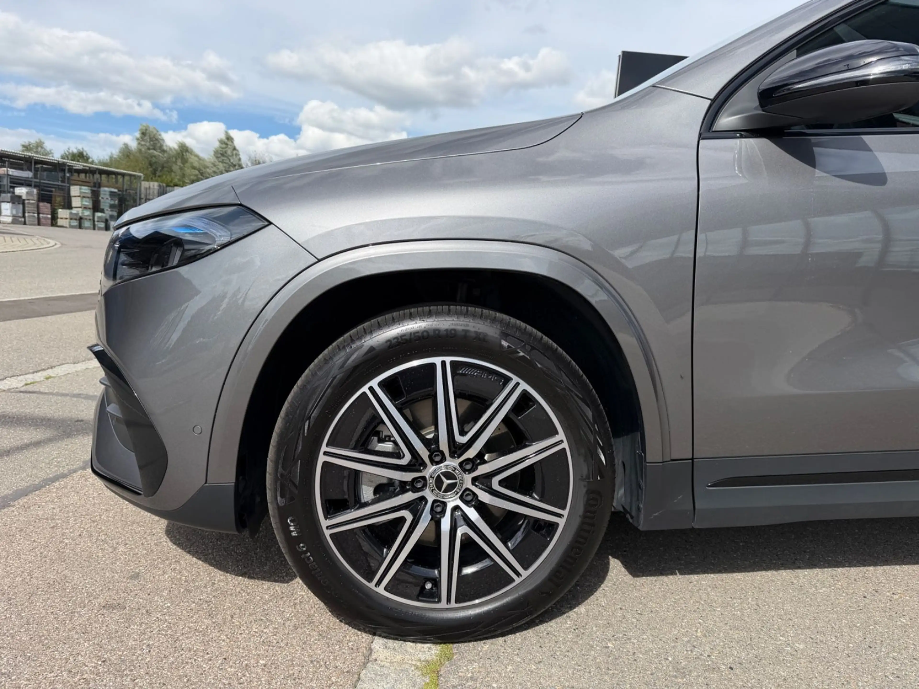 Mercedes-Benz EQA 250+   AMG Leder Navi Kamera LED — photo 10