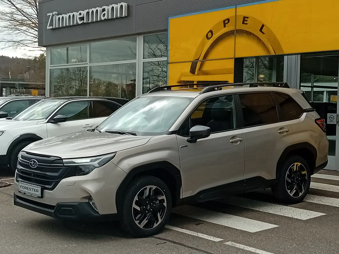 Subaru Forester 2.0ie Exclusive SHZ Navi Золотистый - 1