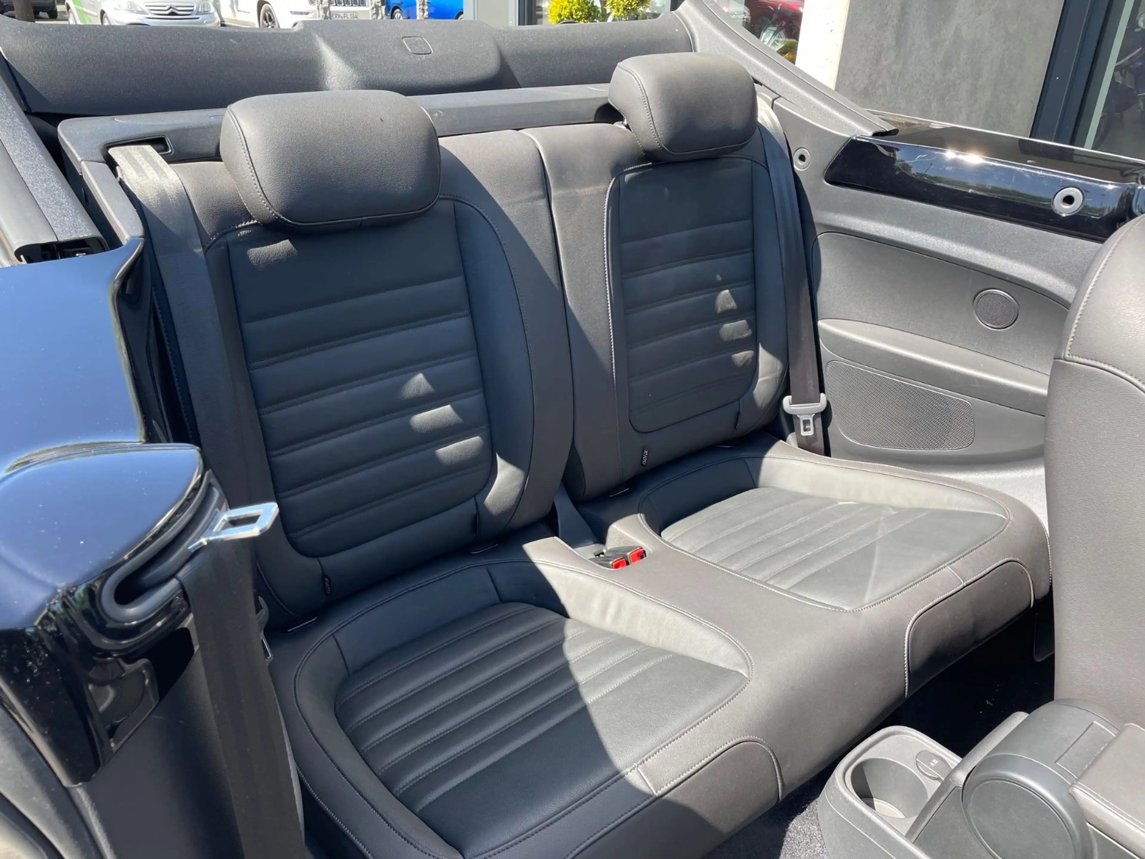 Volkswagen Beetle Cabriolet 1.4 TSI Sport/Xenon/Leder/Navi — photo 14