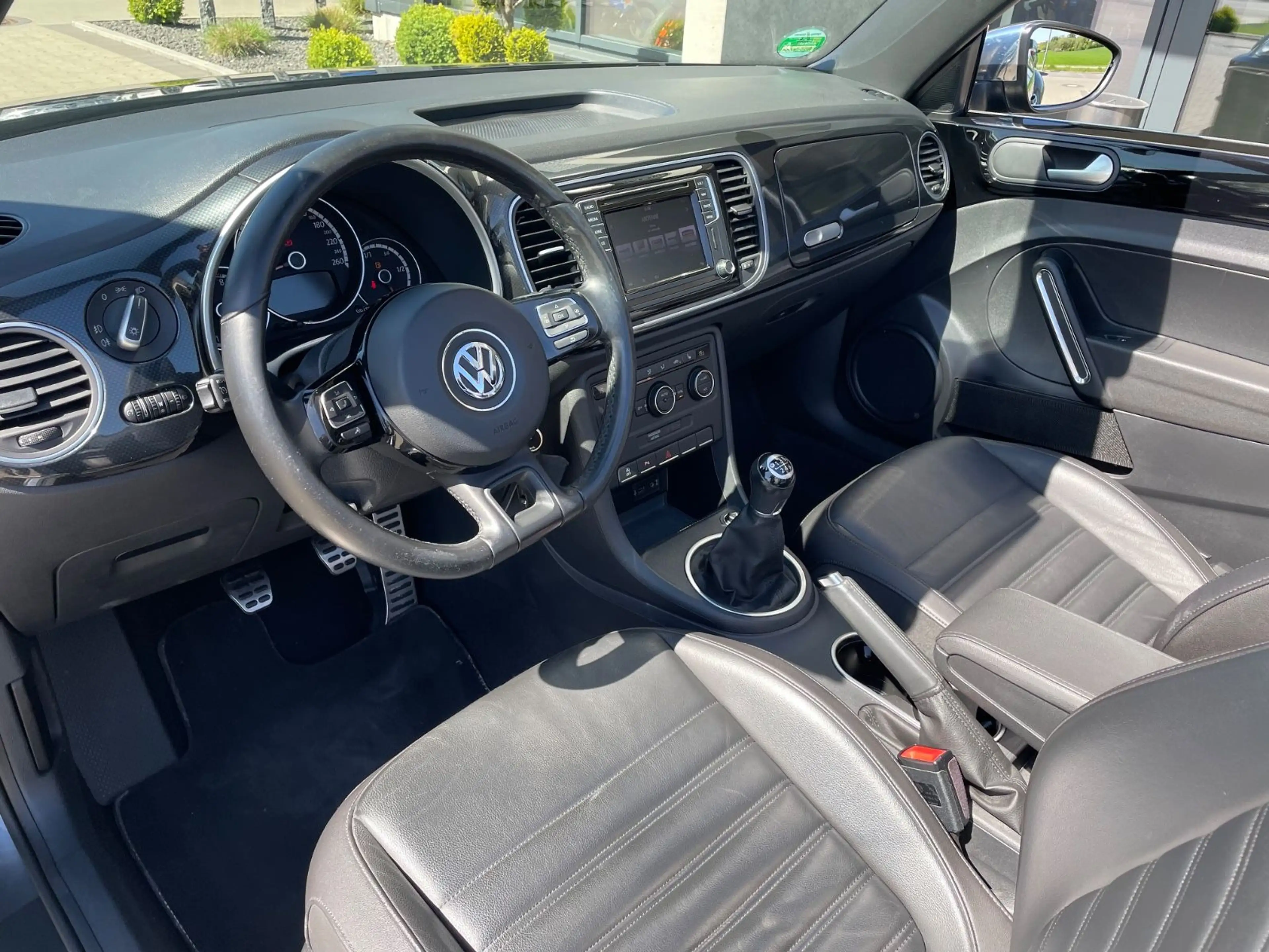 Volkswagen Beetle Cabriolet 1.4 TSI Sport/Xenon/Leder/Navi — photo 9