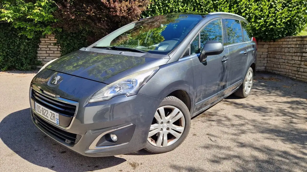 Peugeot 5008 Active