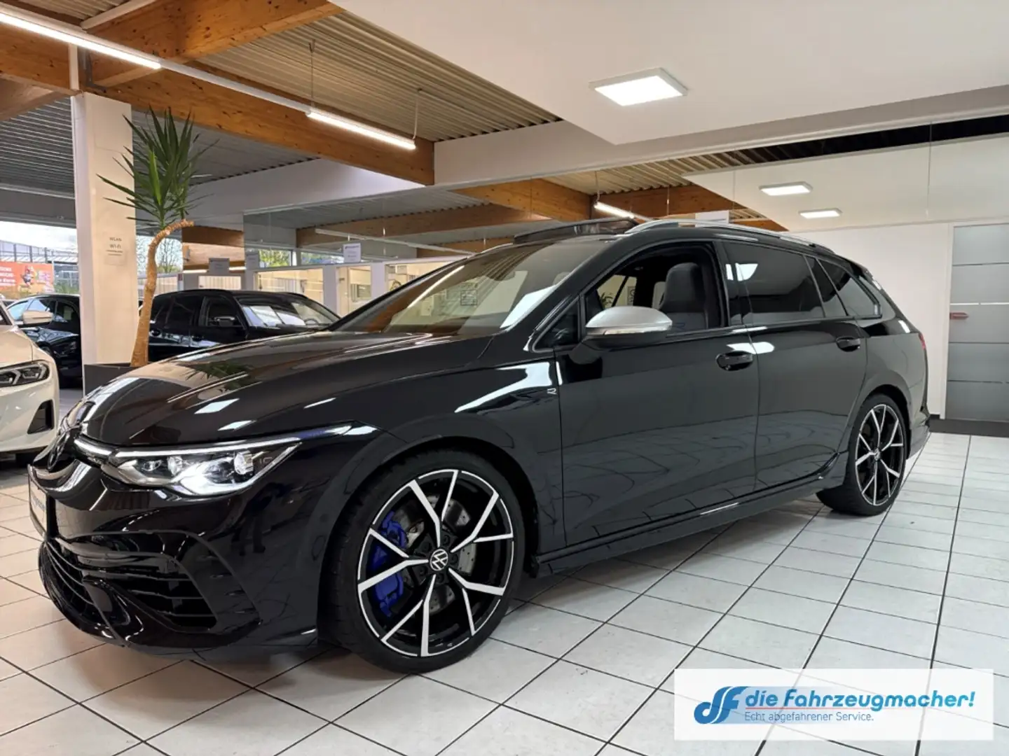 Volkswagen Golf VIII Variant R 4Motion HUD AD AHK-klappbar El. Pan Noir - 2