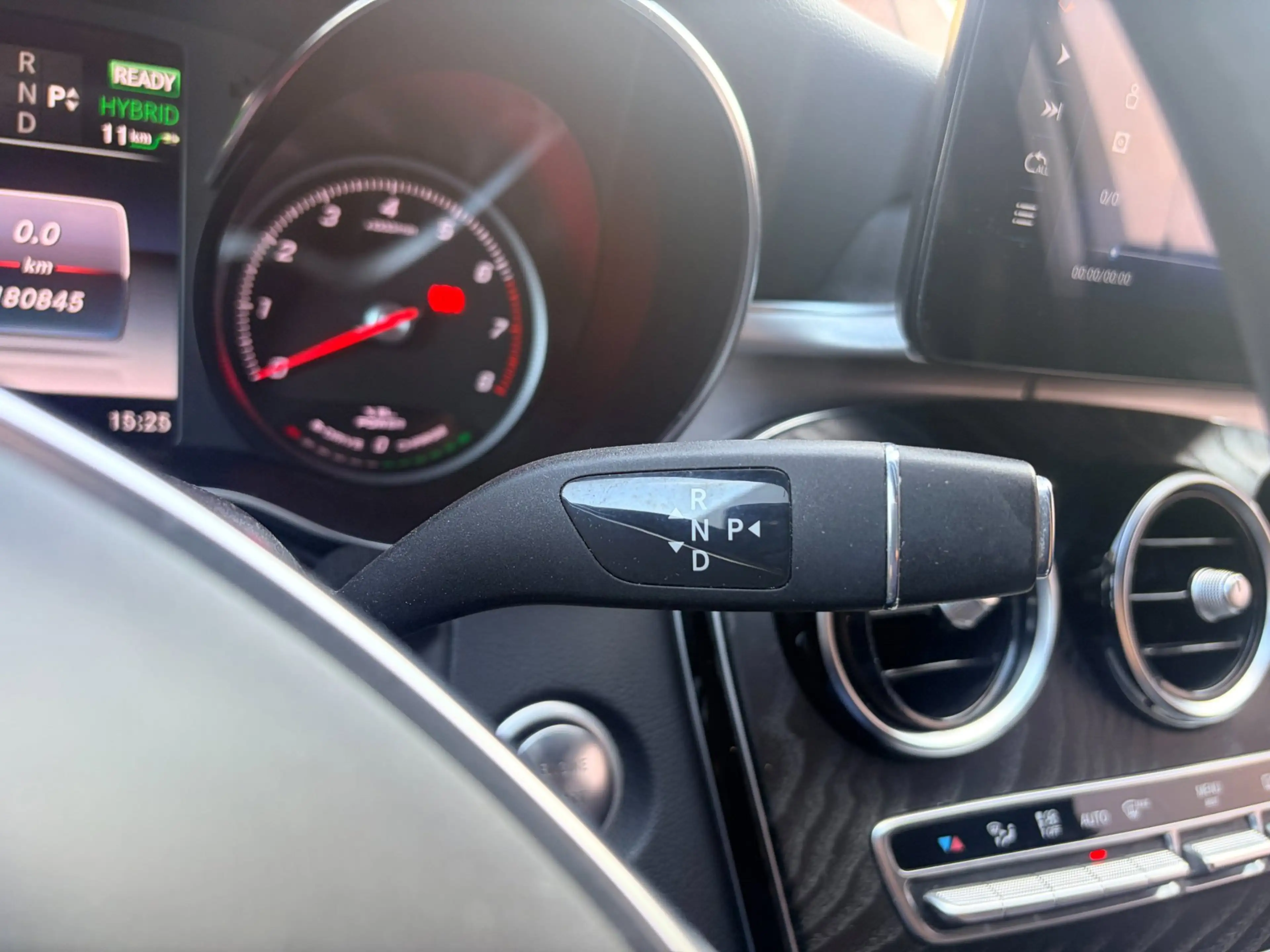 Mercedes-Benz C 350 Estate e AMG Sport Edition — photo 14
