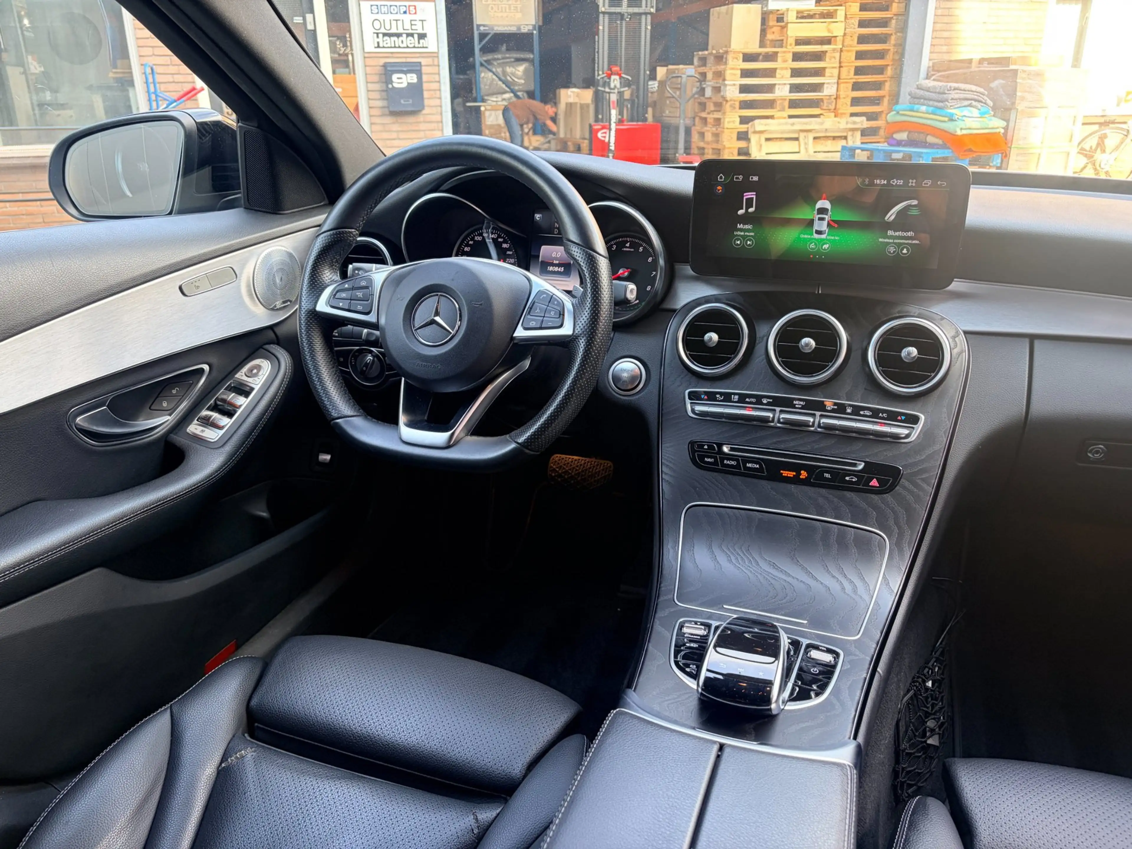 Mercedes-Benz C 350 Estate e AMG Sport Edition — photo 9