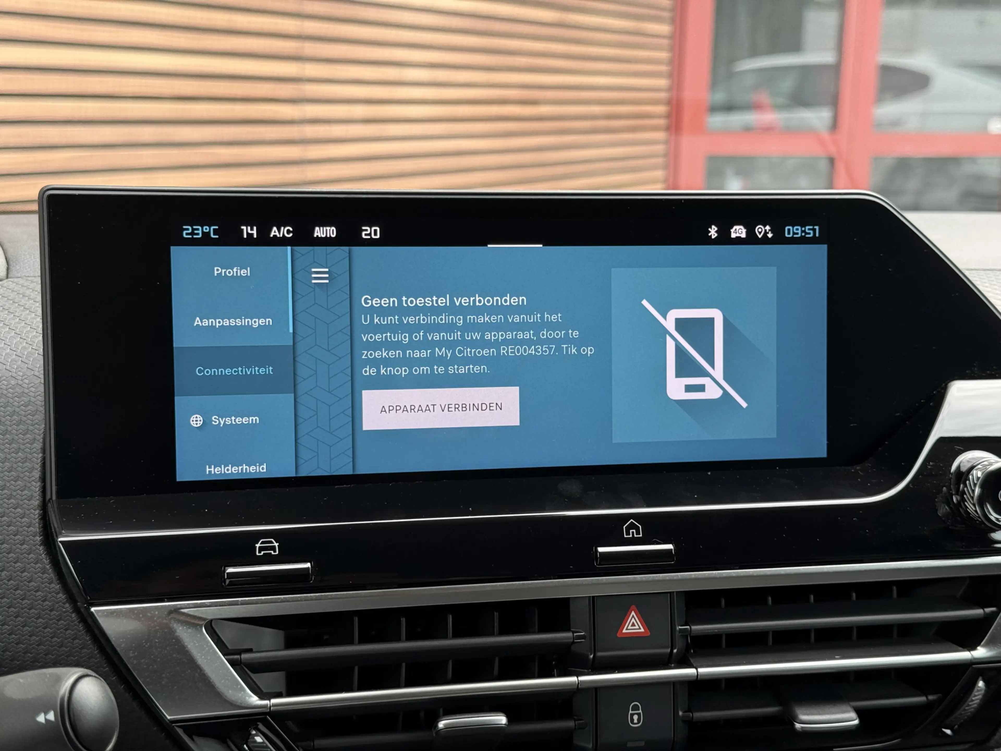 Citroen E-C4 Electric Max 50 kWh Navi / Carplay/ HUD / Camera / winterpa — photo 33
