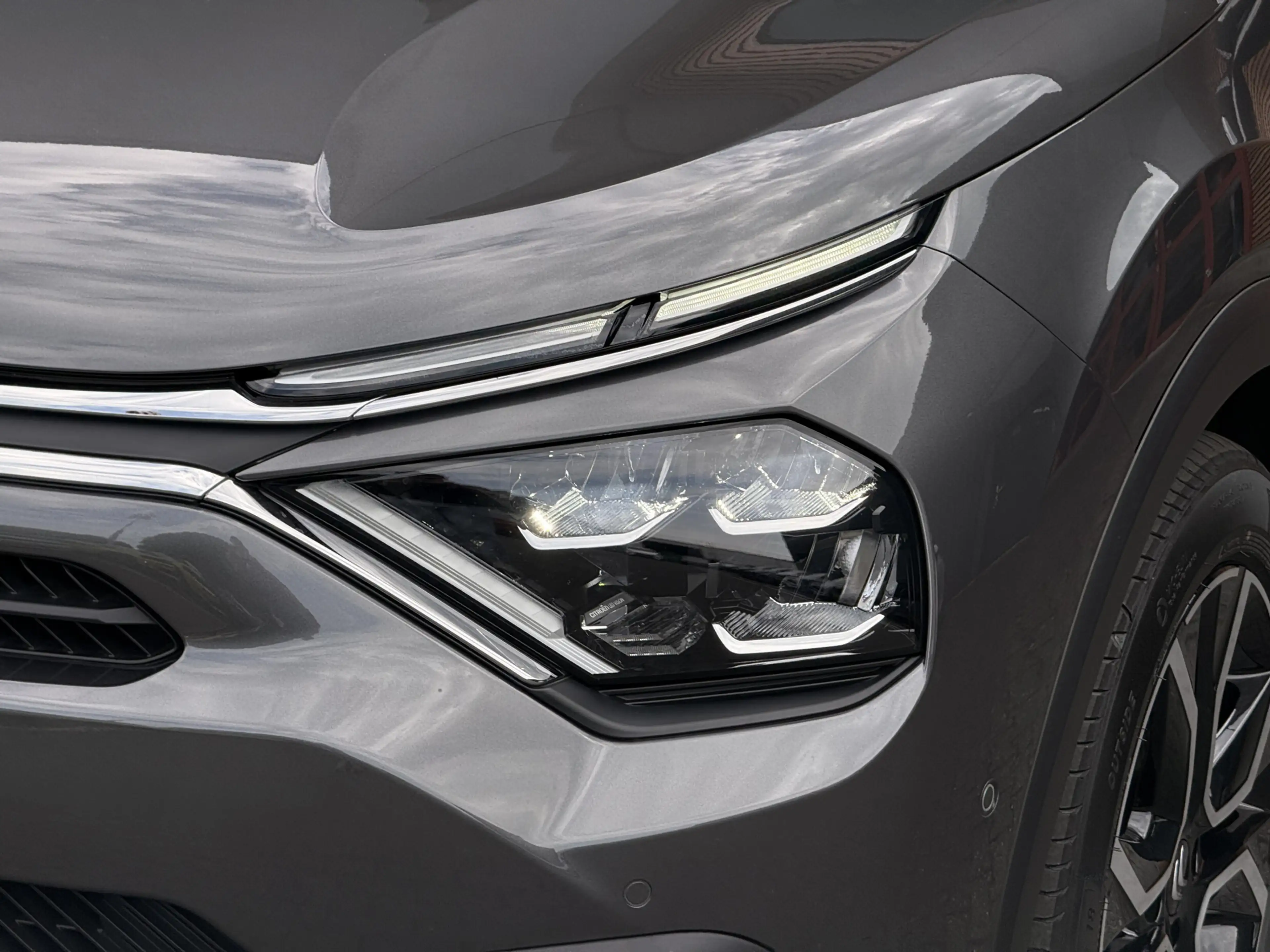 Citroen E-C4 Electric Max 50 kWh Navi / Carplay/ HUD / Camera / winterpa — photo 9