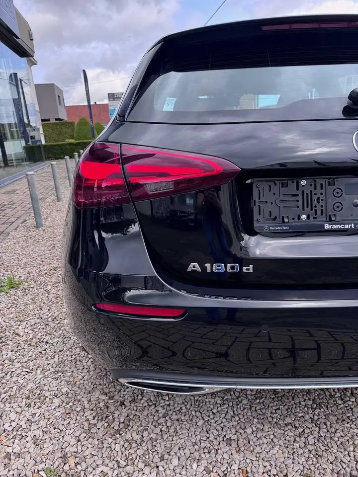 Mercedes-Benz A 180 d Business Line 5