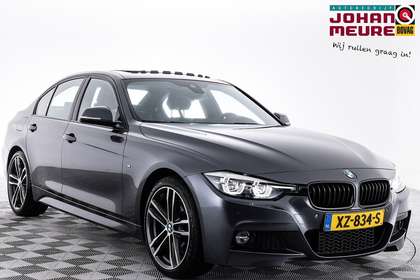 BMW 320 i M Sport Edition | SCHUIFDAK | LEDER | Head-Up |