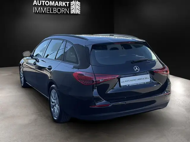 Mercedes-Benz C-Class view 10