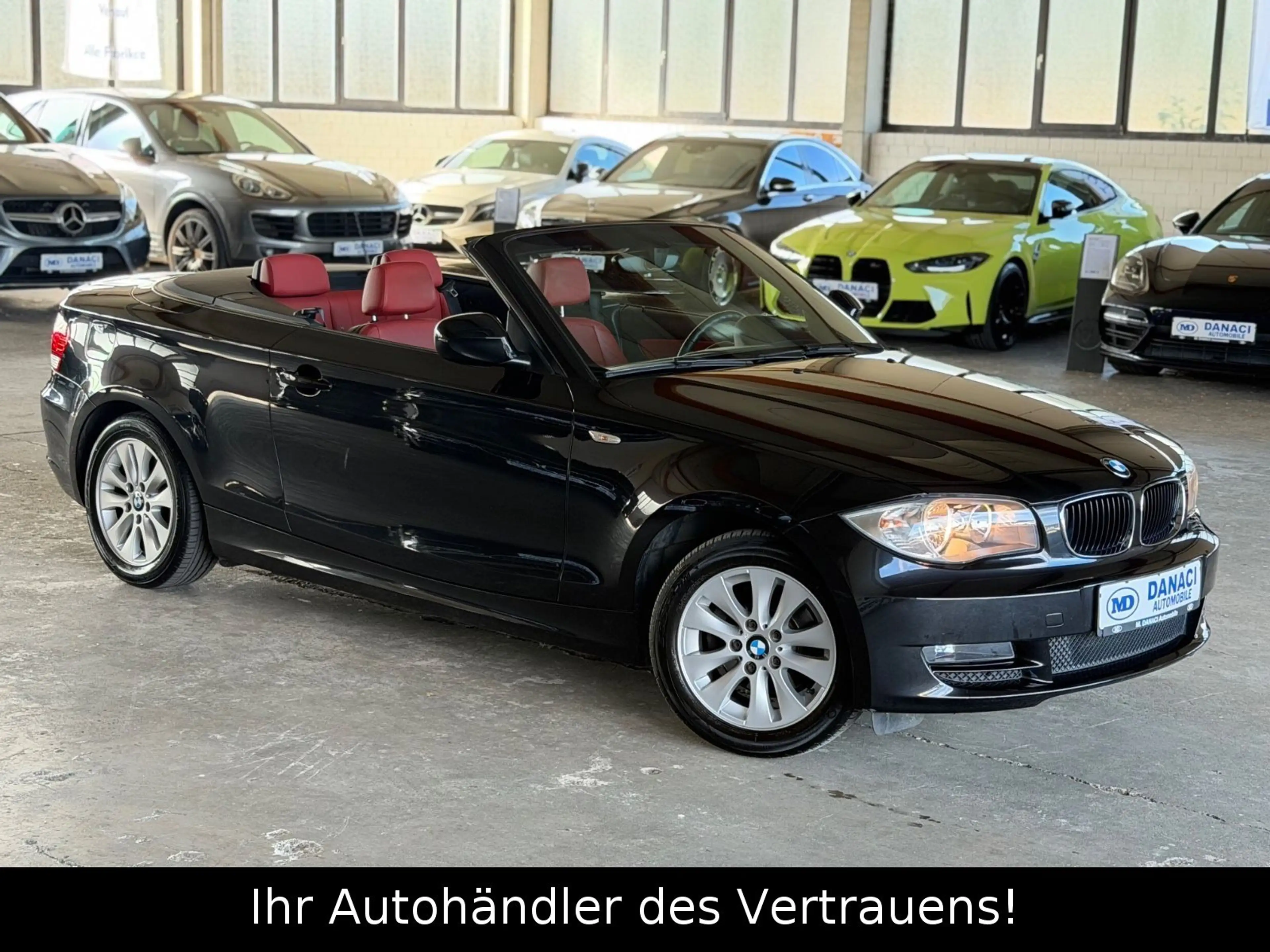 BMW 118 i Cabrio Leder/PDC/Scheckeftgepflegt!/1.Hand