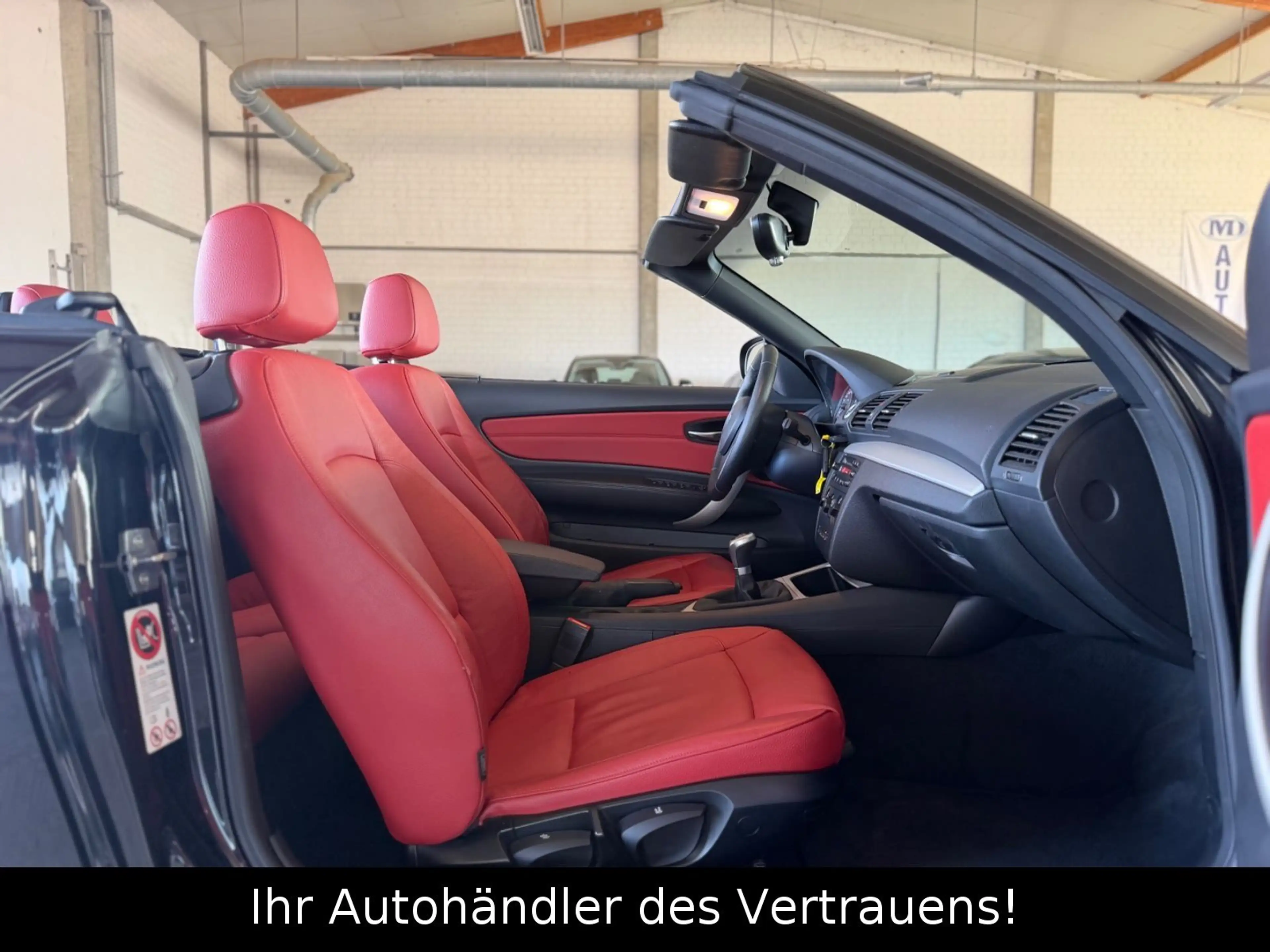 BMW 118 i Cabrio Leder/PDC/Scheckeftgepflegt!/1.Hand — photo 12