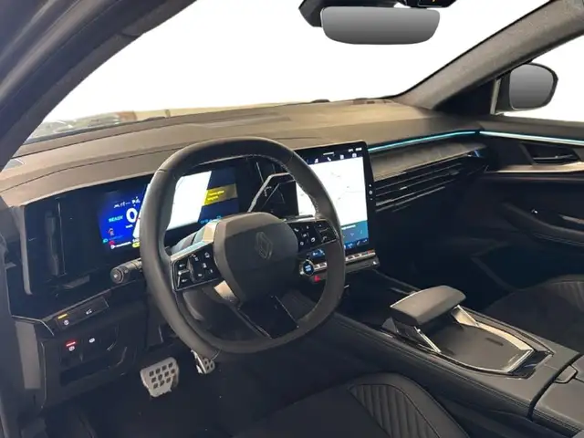 Renault Rafale view 7