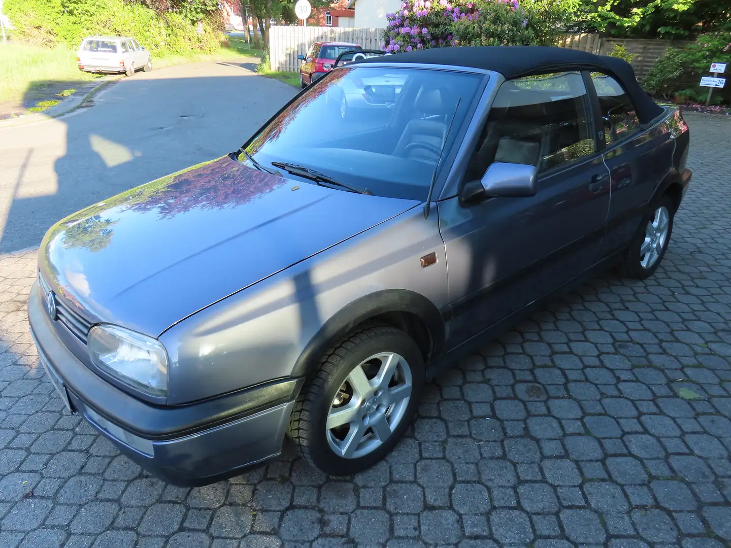 Volkswagen Golf Cabriolet 1.8 *HU neu*nur 128 TKM*Leder*Klima*Stoffverdeck* Burdeos - 2