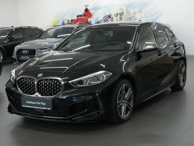 Bmw 135 i xDrive Aut. NAVI/LED/2.HAND/UNFALLFREI!