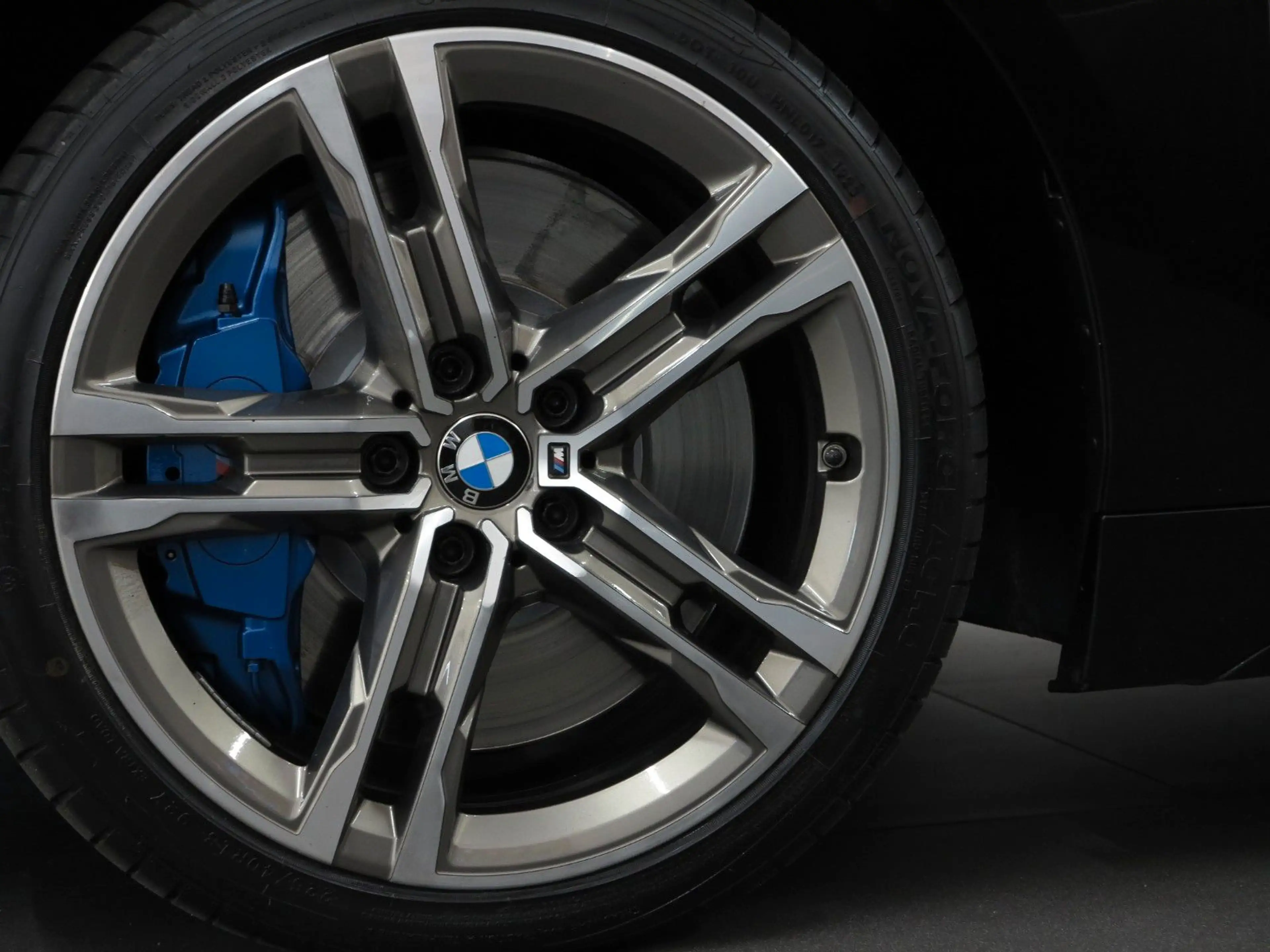 BMW 135 i xDrive Aut. NAVI/LED/2.HAND/UNFALLFREI! — photo 7