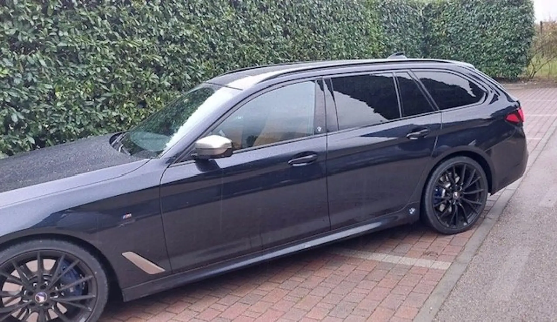 BMW 550 d Touring xdrive Black Limited Edition auto Bleu - 2