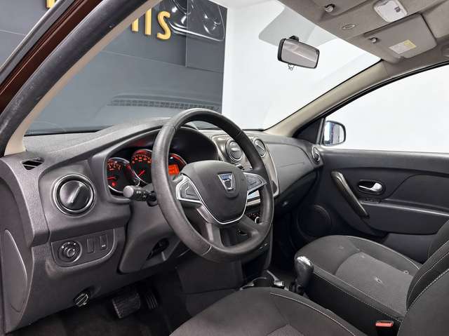 Dacia Sandero — photo 13