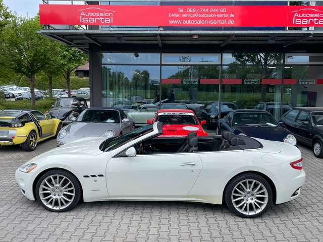 Imagine Maserati GranCabrio 4.7 - dt. Auto- 2.Hd.-perfekt