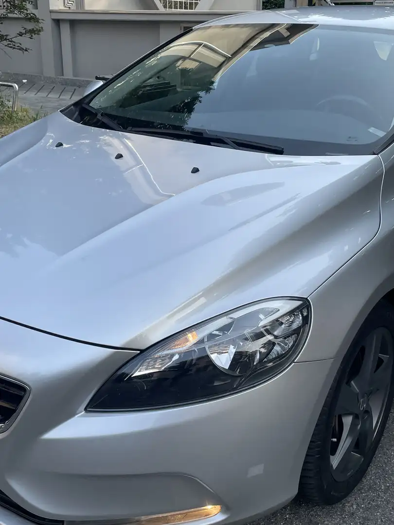 Volvo V40 2.0 D3 kinetic 150 cv - 1