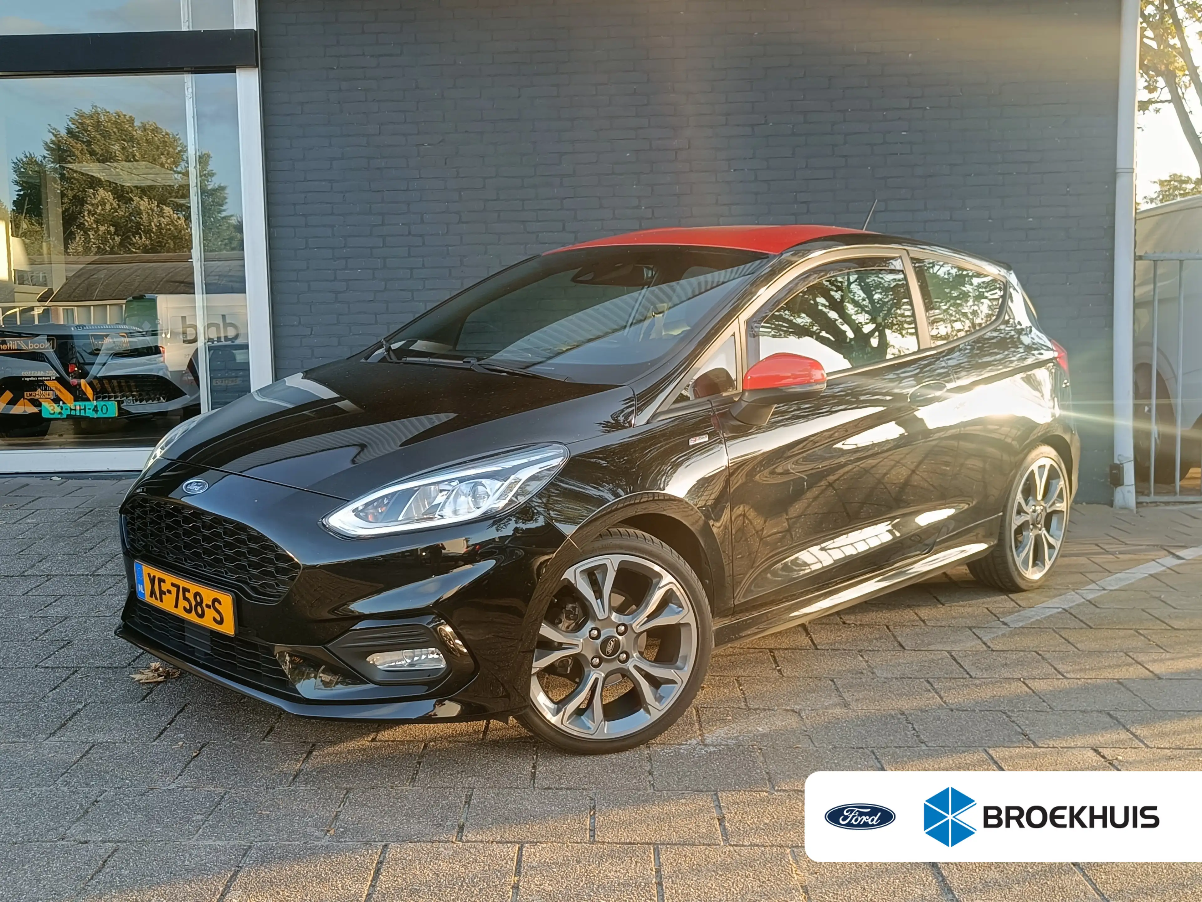 Ford Fiesta 1.0 EcoBoost ST-Line | 125 pk! | Half Leder | Wint