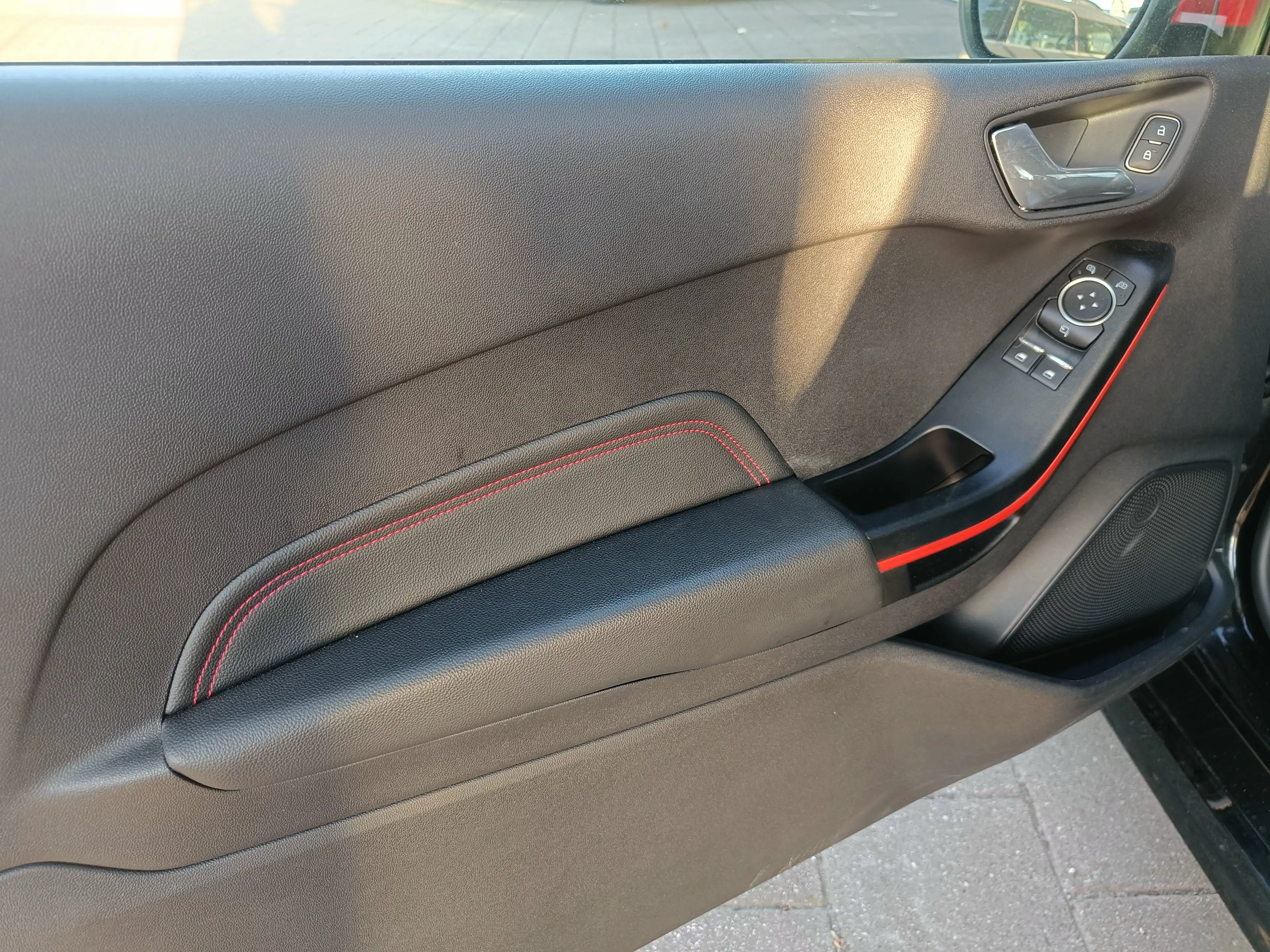 Ford Fiesta 1.0 EcoBoost ST-Line | 125 pk! | Half Leder | Wint — photo 14