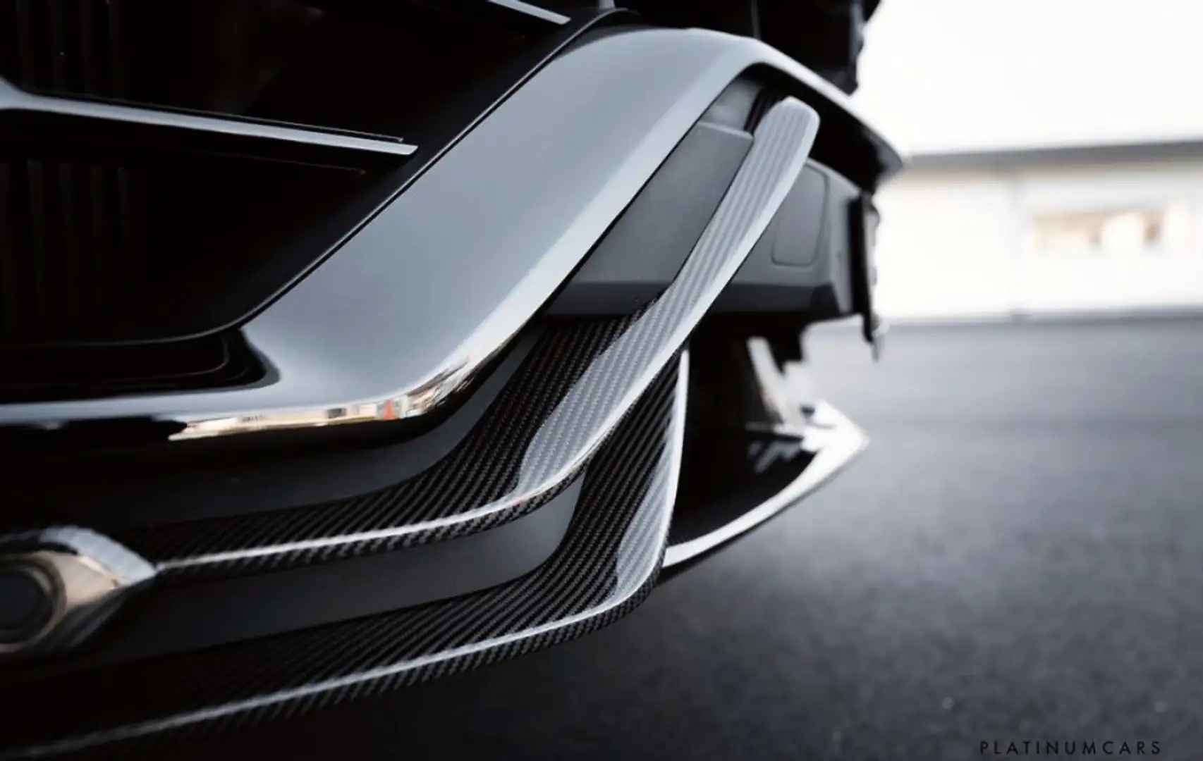 Lamborghini Urus 4.0 V8 Aut. Czarny - 1
