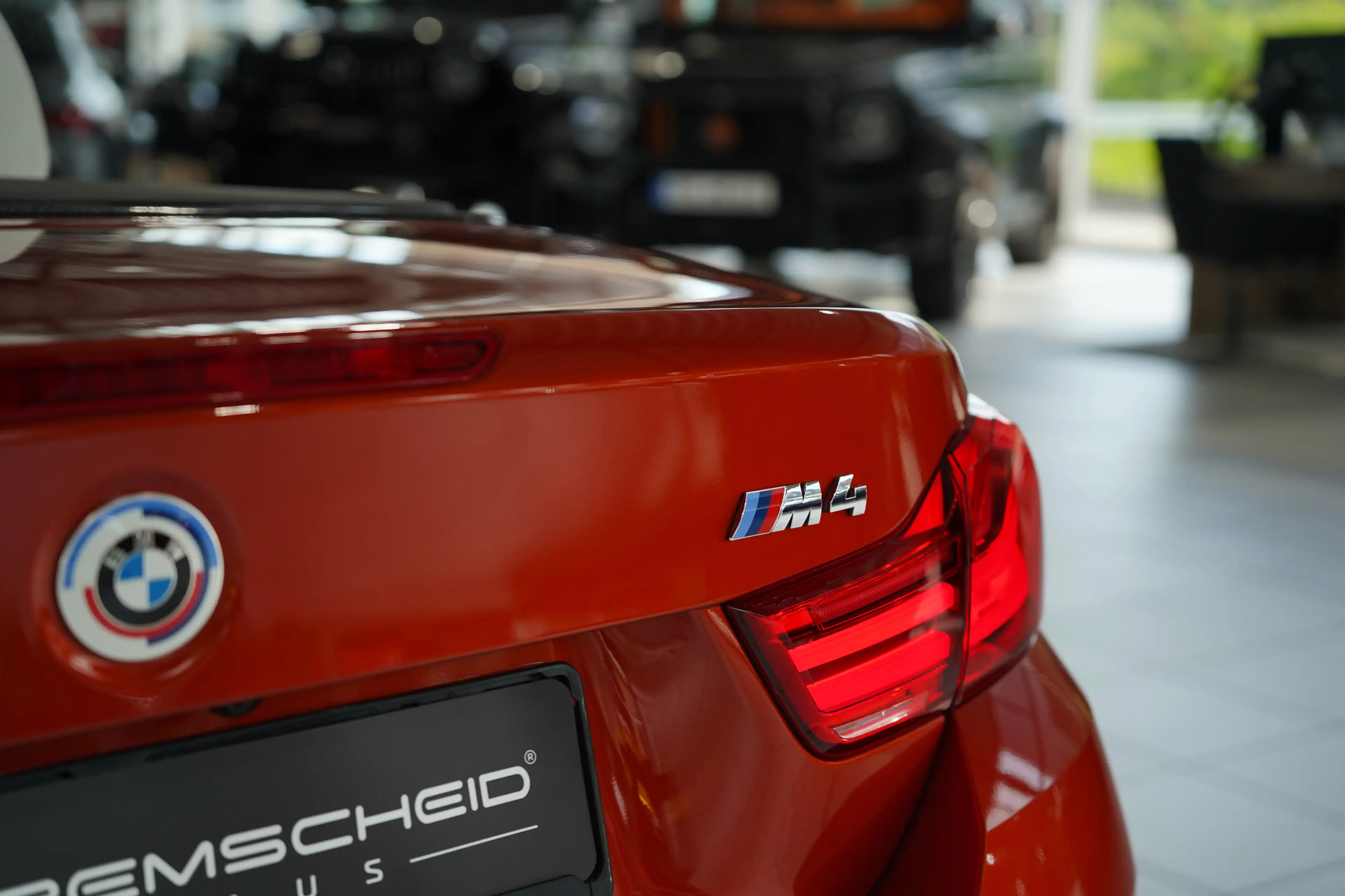 BMW M4 Cabrio *DEUTSCH *SakhirOrange* — photo 13