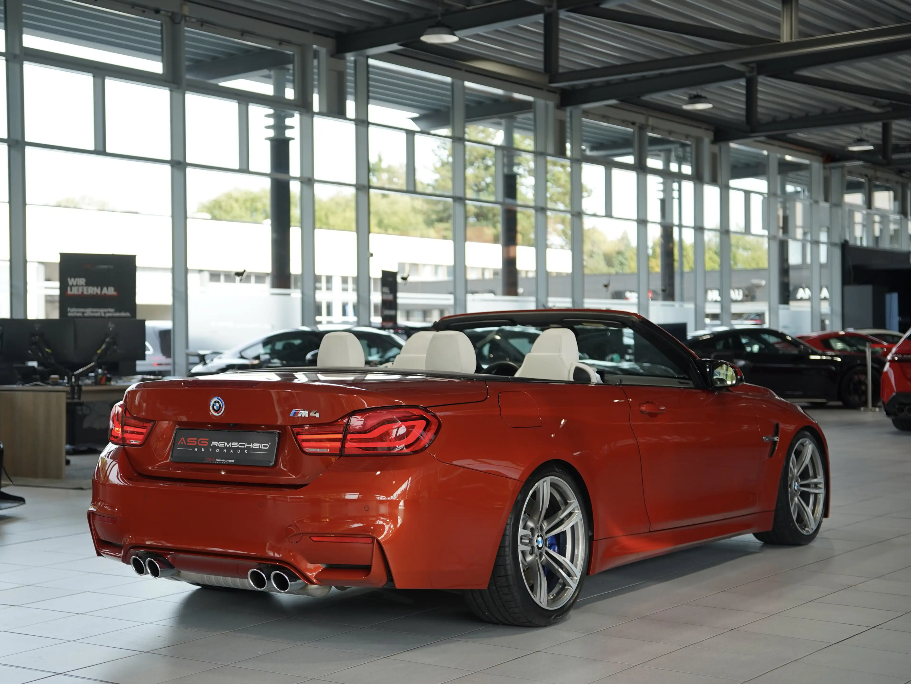 BMW M4 Cabrio *DEUTSCH *SakhirOrange* — photo 7