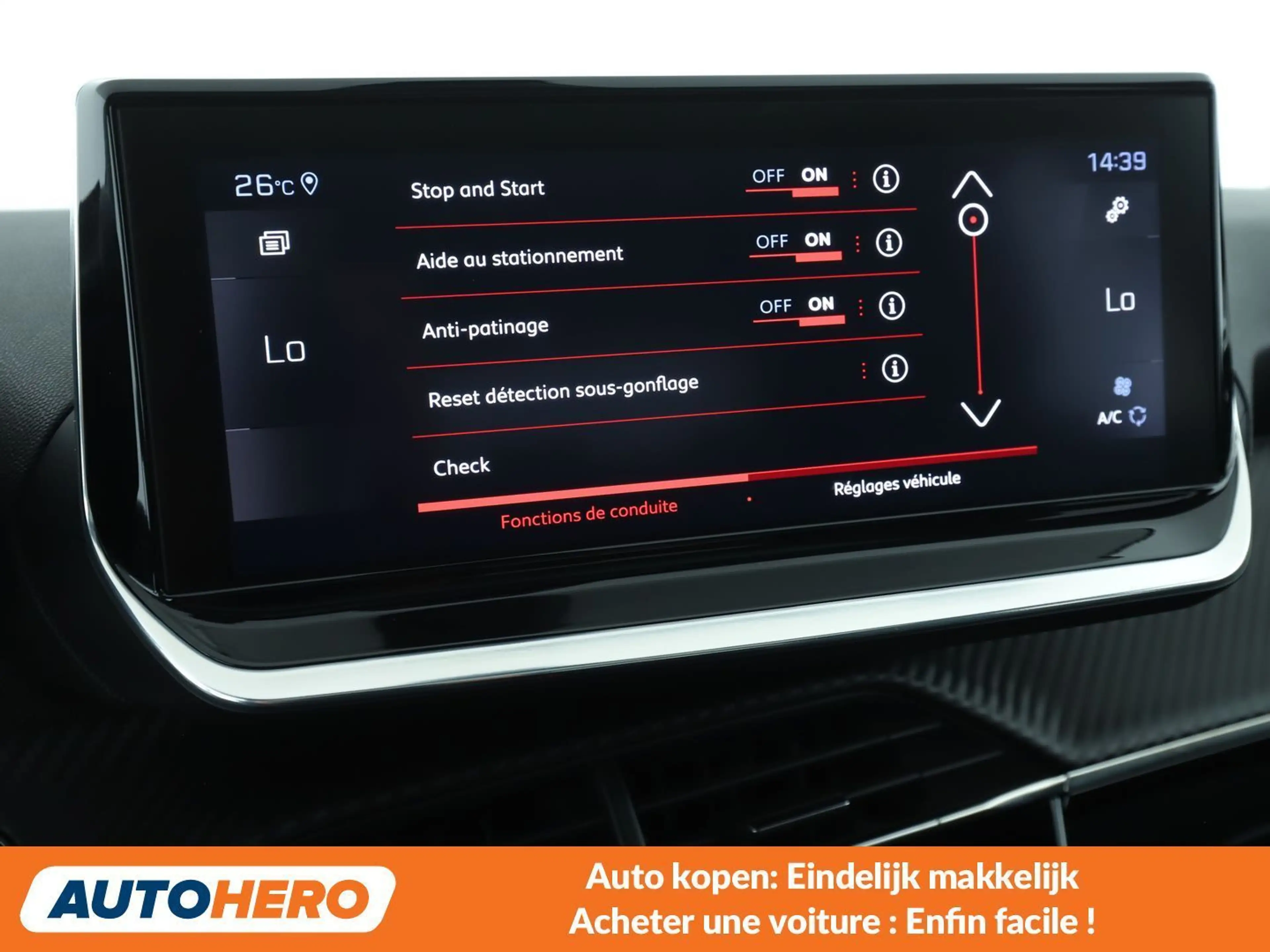 Peugeot 208 1.2 PureTech Allure — photo 10