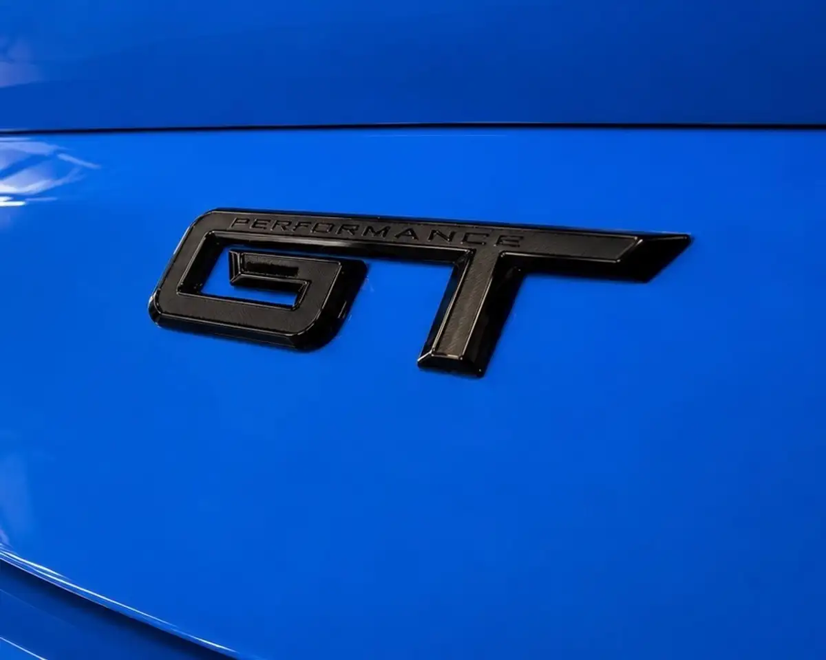 Ford Mustang photo Ford Mustang