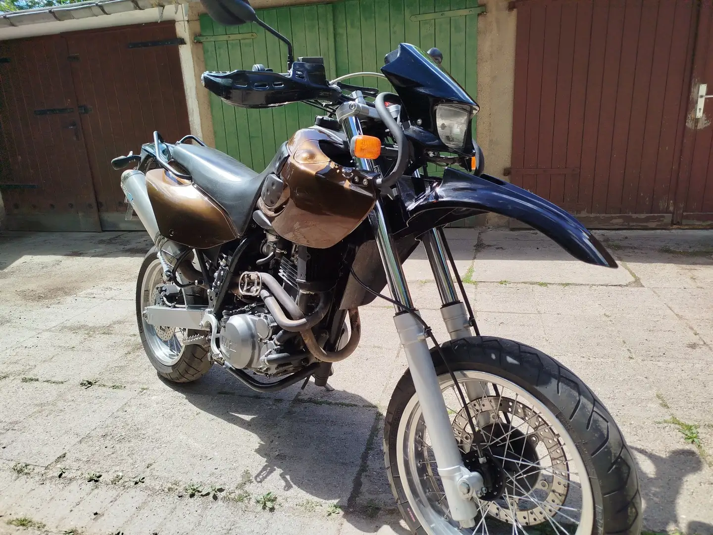 MZ Baghira 660 SM Schwarz - 1