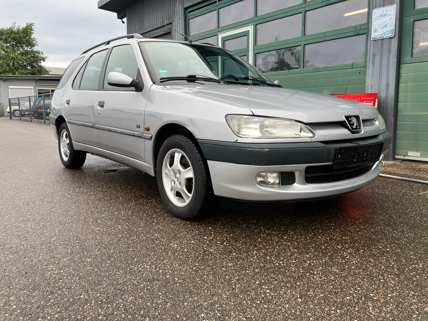 Peugeot 306 1.8 Break XR Automatik Klima SD Zahnriemen Neu Silber - 2