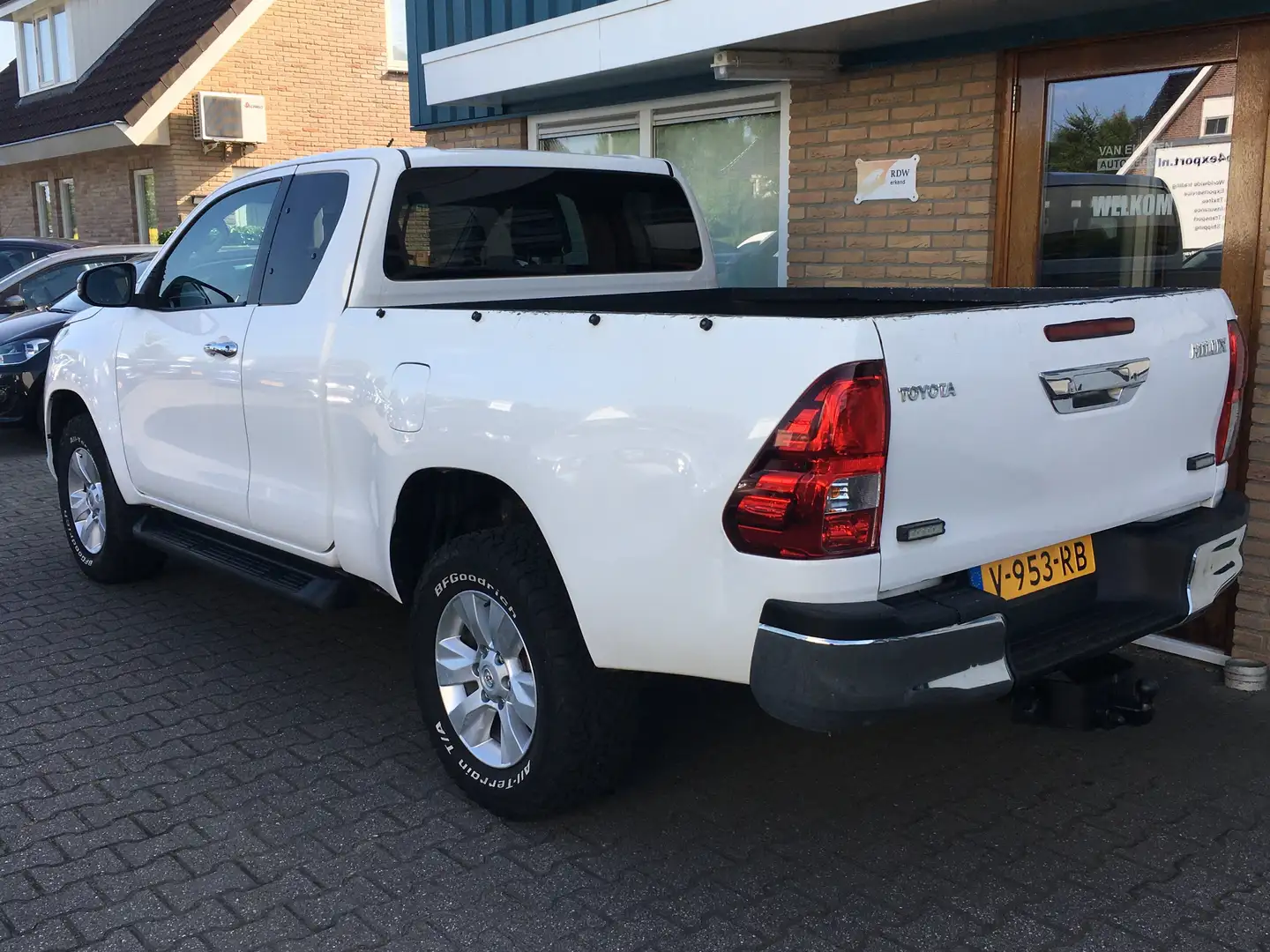 Toyota Hilux 2.4 D-4D-F XtraCab Professional 4X4 Euro 6 Blanc - 2