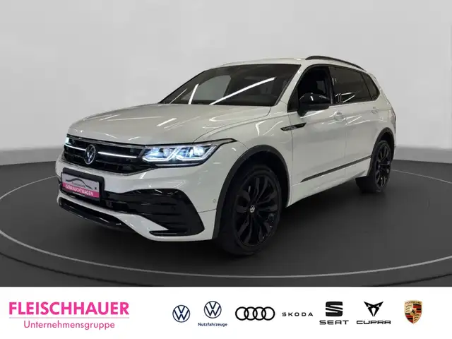 Volkswagen Tiguan Allspace R Line 2.0 TSI 4M Matrix+AHK+20''+Navi+Stdhzg