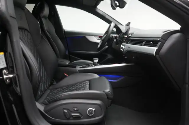 Audi A5 view 7
