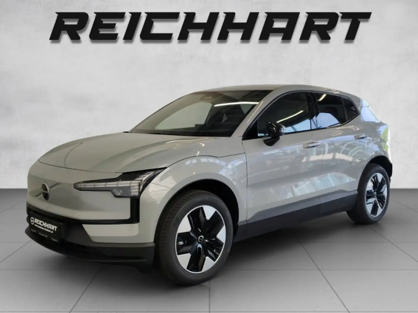 Volvo EX30 Plus, P5 Long Range Vollelektrisch Grau - 1