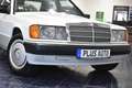 Mercedes-Benz 190 2,0 D Lim Schiebedach TÜV 01 28 Oldtimer Weiß - thumbnail 14