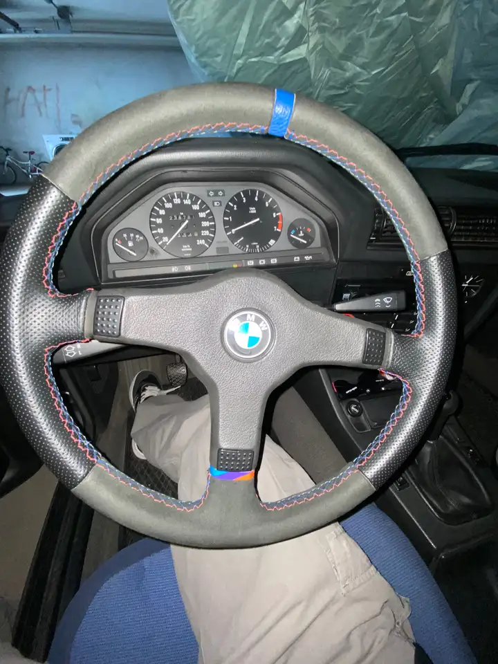 BMW 318i, foto 5