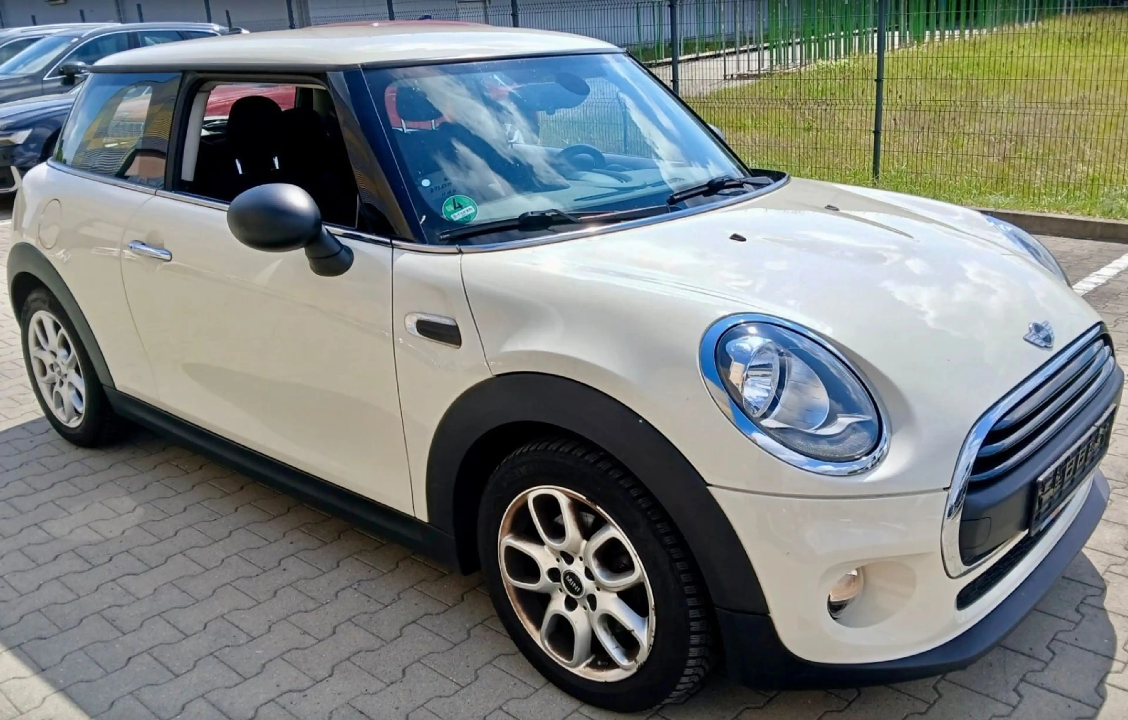 MINI One *AUTOMATIK+NAVI+PDC* — photo 4